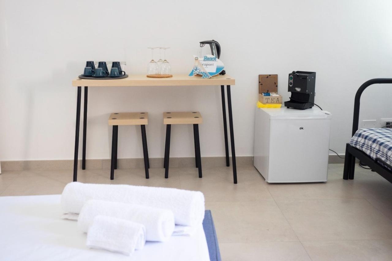 Seaport #Rooms Trani Exterior photo